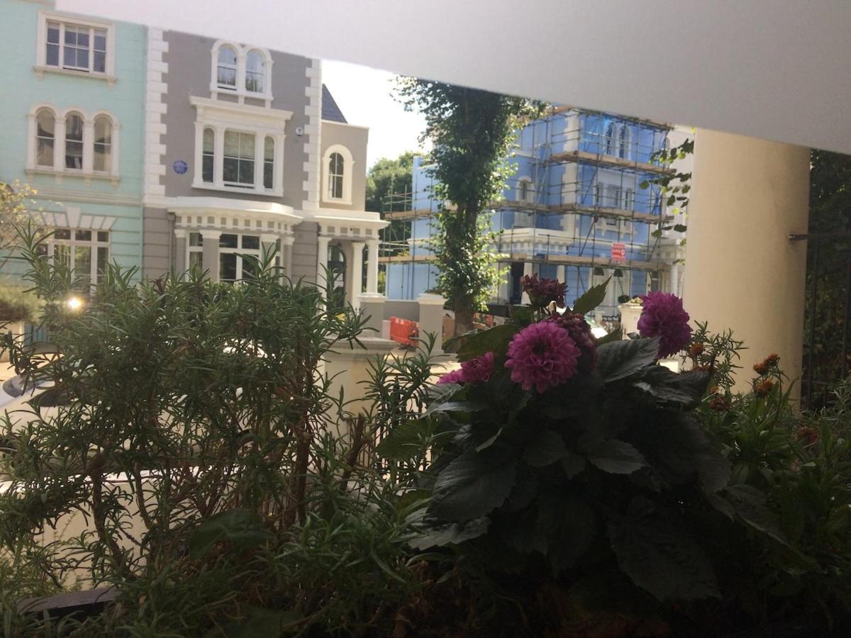 Notting Hill Charm -Sleeps 5 - Urban Retreat Apartment Londra Exterior foto