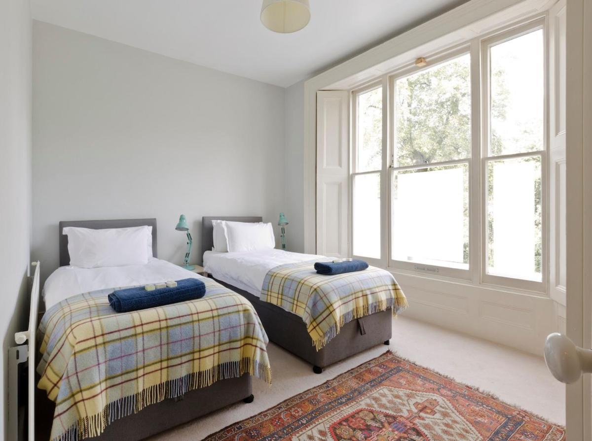 Notting Hill Charm -Sleeps 5 - Urban Retreat Apartment Londra Exterior foto