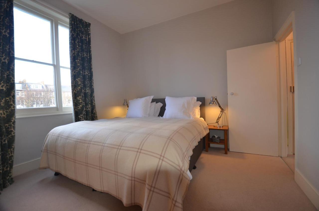 Notting Hill Charm -Sleeps 5 - Urban Retreat Apartment Londra Exterior foto